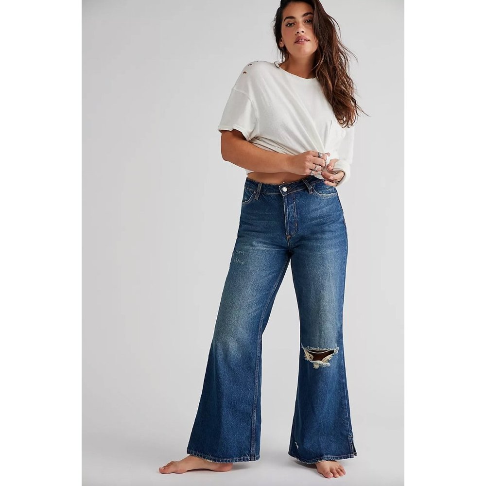 Free People CRVY Misfit Flare Jeans Size 29